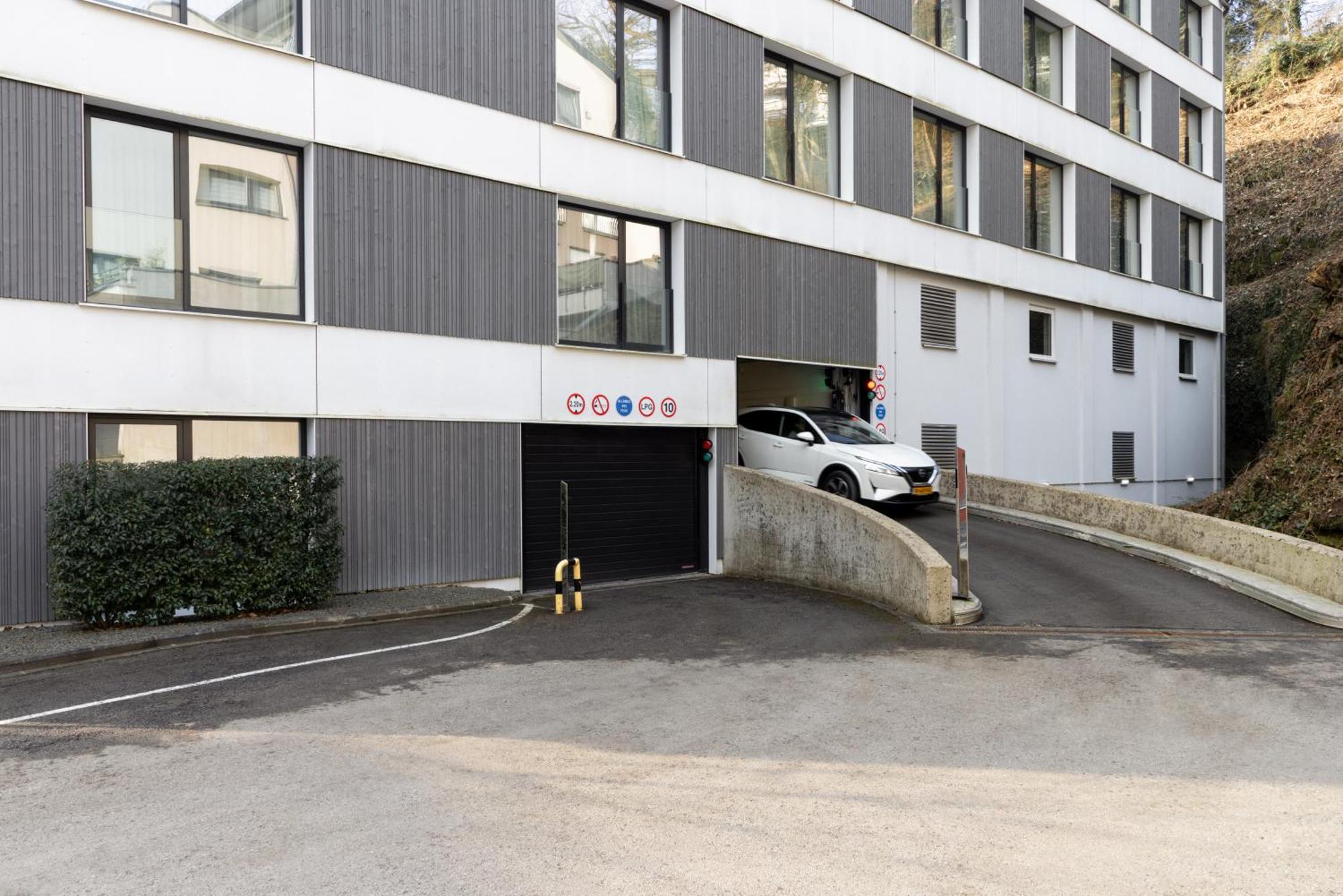 The Central Kirchberg - Smart Aparthotel ルクセンブルク エクステリア 写真